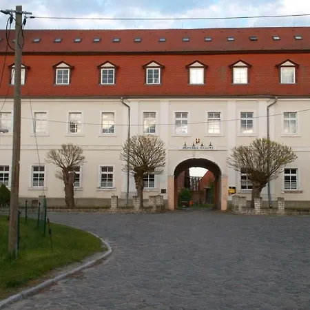 Domaene-badetz Hotel *