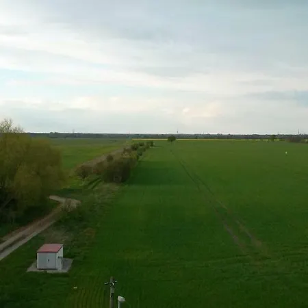 Domaene-badetz فندق *